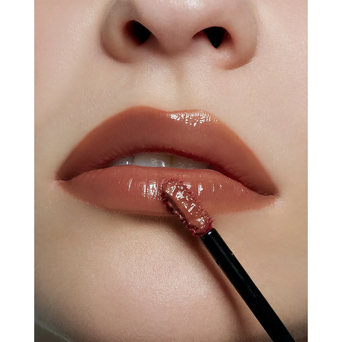Addiction Lip Serum Tint - Image 4