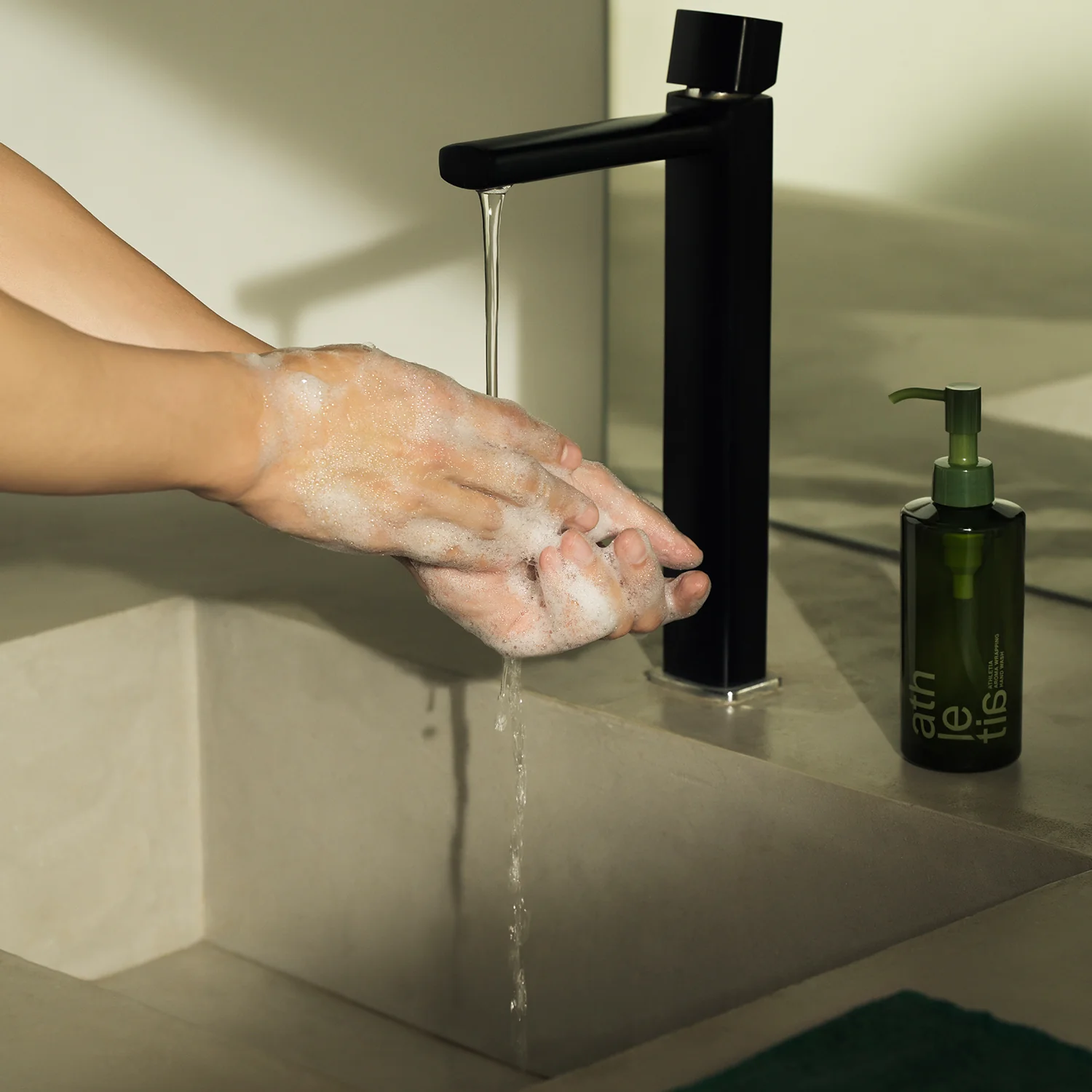 Athletis Aroma Wrapping Hand Wash - Image 4