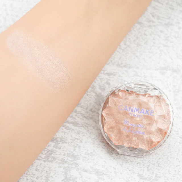 Canmake Munyutto Highlighter - Image 9