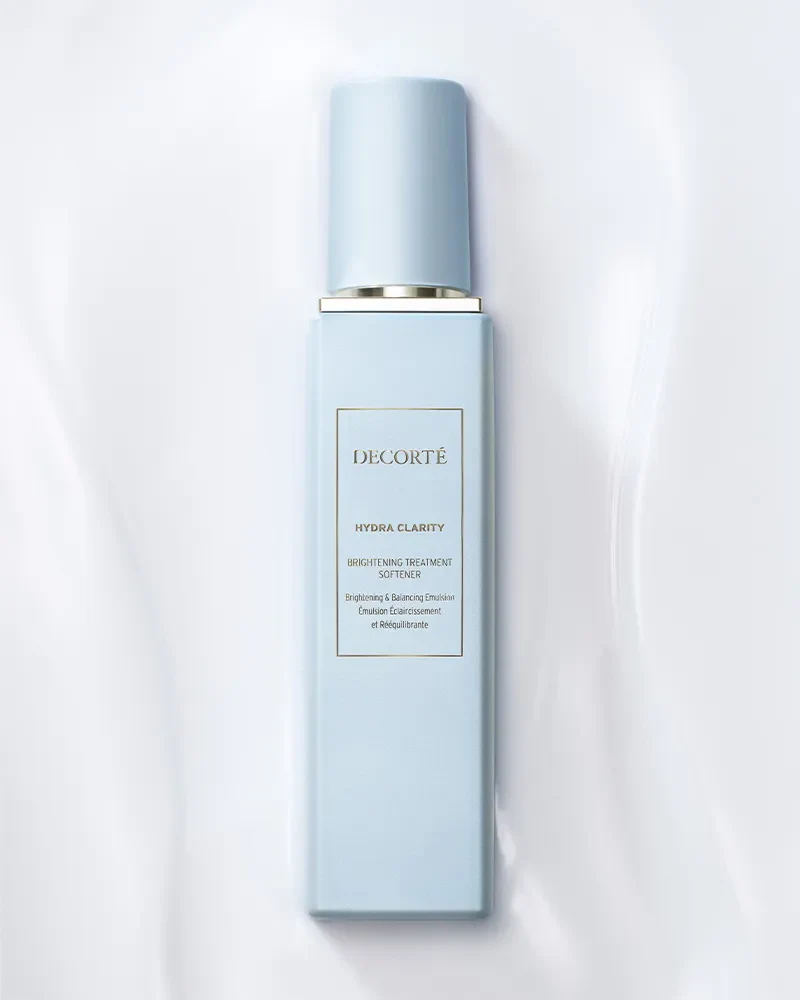 Decorte Hydra Clarity Medicated Brightening Treatment Softener - Image 4