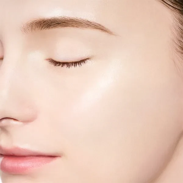 Decorte Loose Powder Limited Mini Size - Image 10
