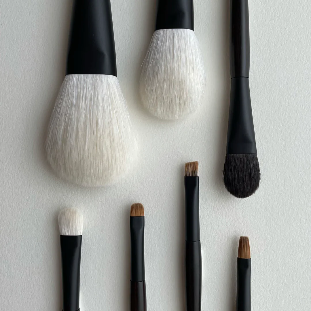 Hakuhodo Ebony Seven Piece Set N - Image 6