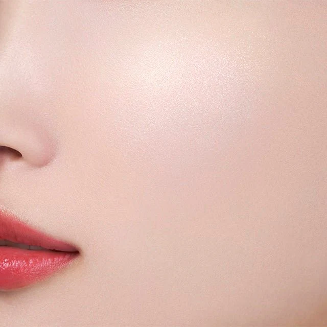 Jill Stuart Melty Shimmer Blush - Image 11