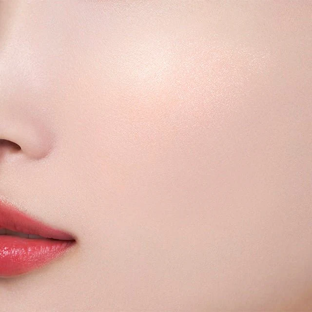 Jill Stuart Melty Shimmer Blush - Image 5