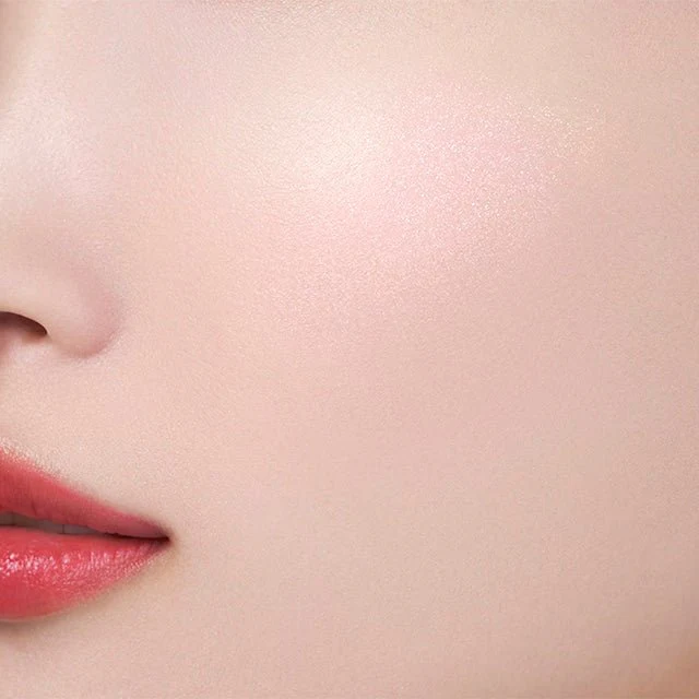 Jill Stuart Melty Shimmer Blush - Image 9
