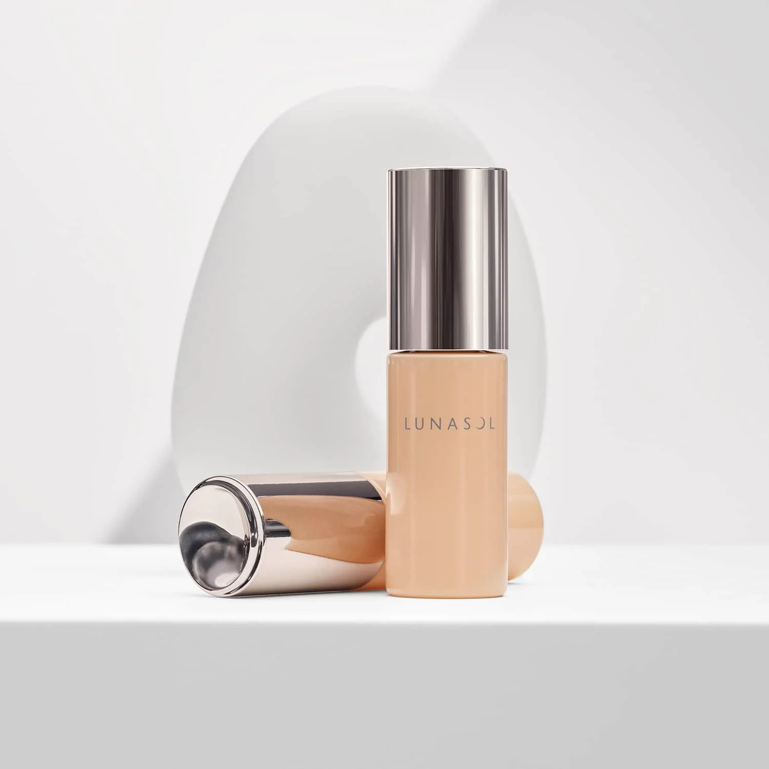 Lunasol Clarity Flow Liquid - Image 2