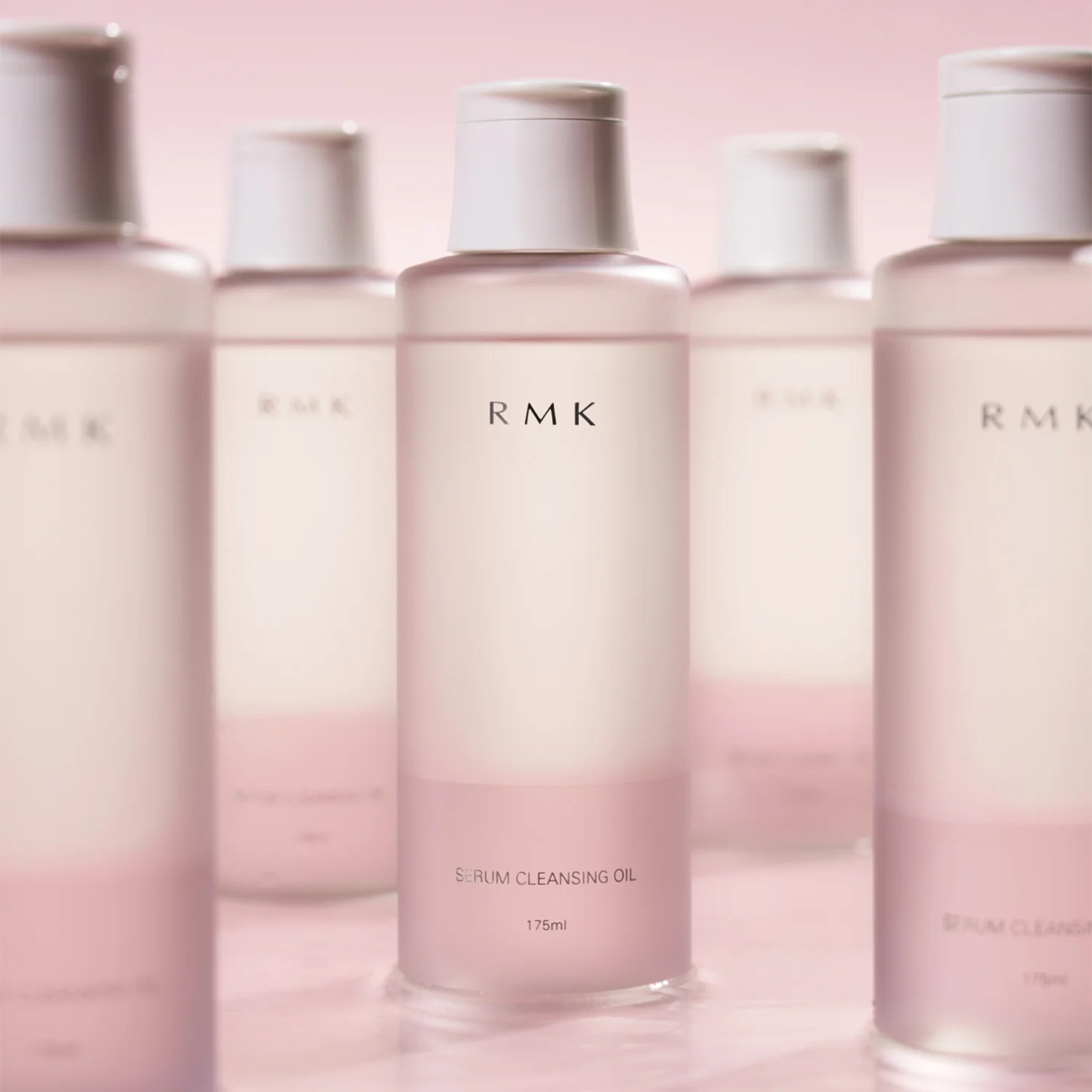 RMK Serum Cleansing Oil - Image 3