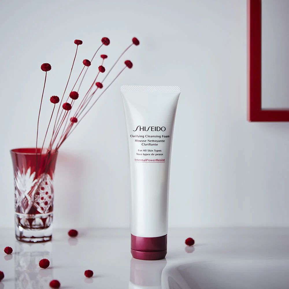 Shiseido Clarifying Cleansing Foam - Image 6