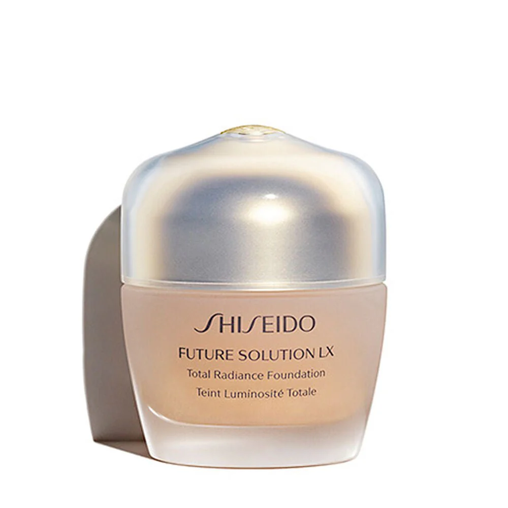 Shiseido Future Solution LX Total Radiance Foundation e