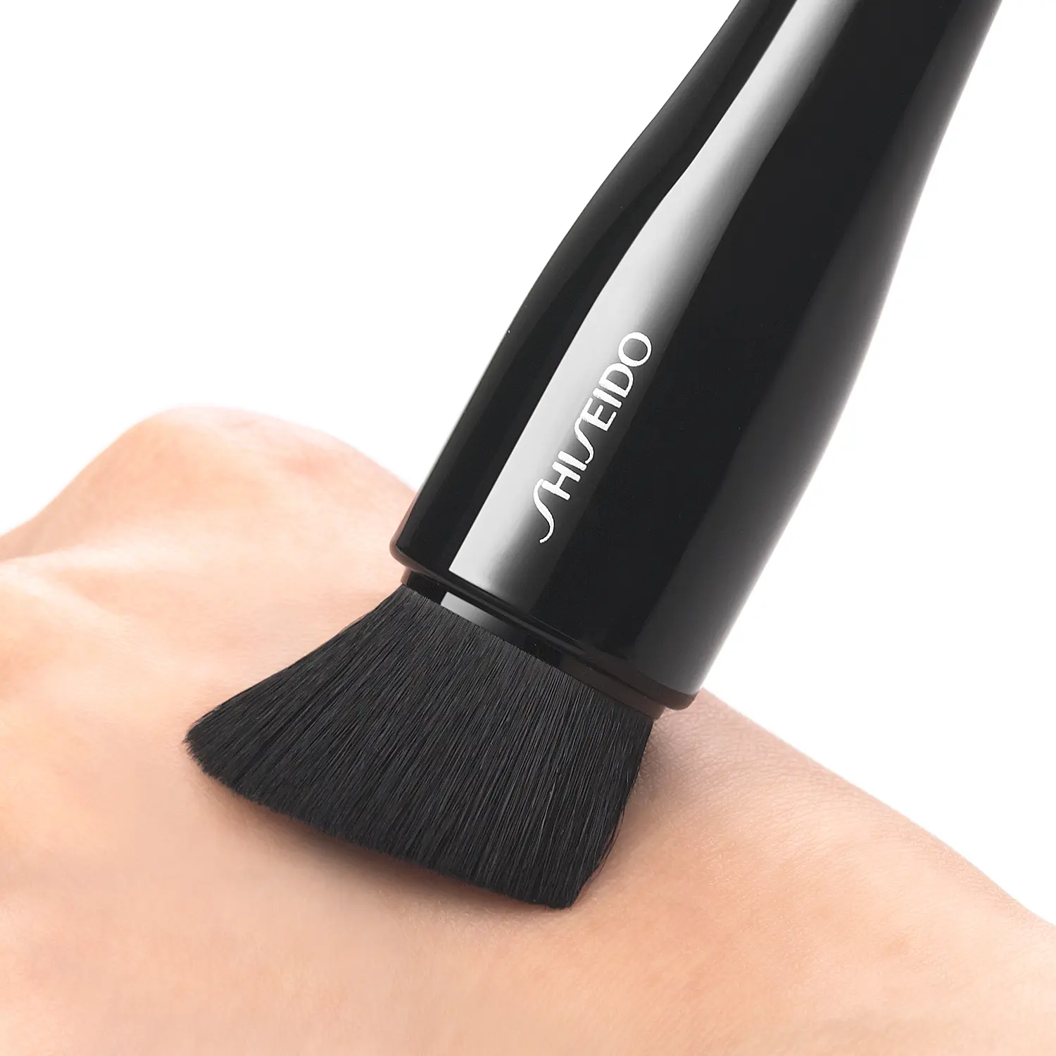 Shiseido Hasu Fude Foundation Brush - Image 4