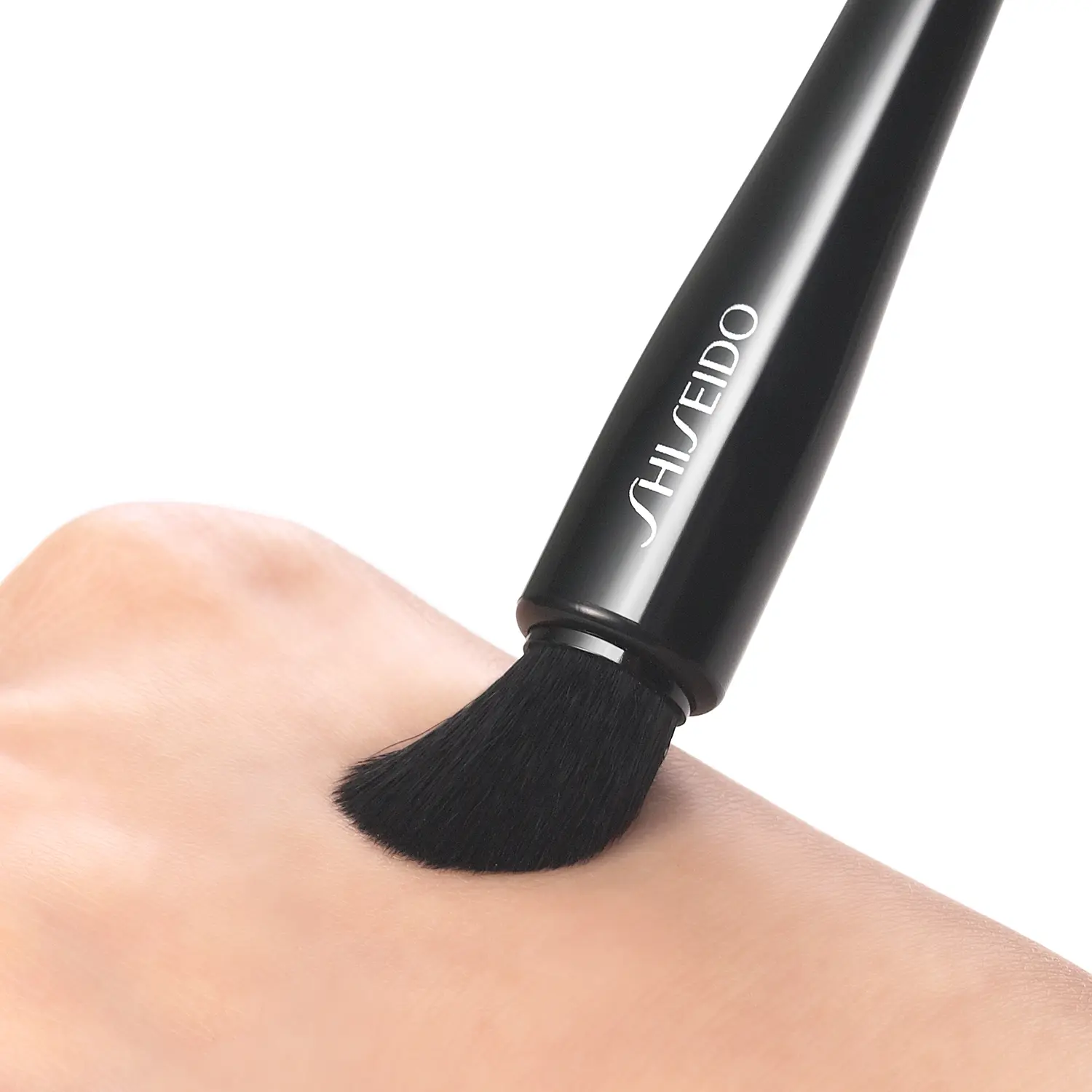Shiseido Naname Fude Multi Eye Brush - Image 3