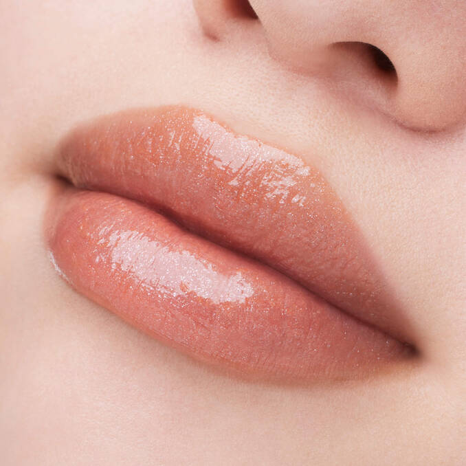 Shu Uemura Kinu Care Nudes Gleam - Image 9