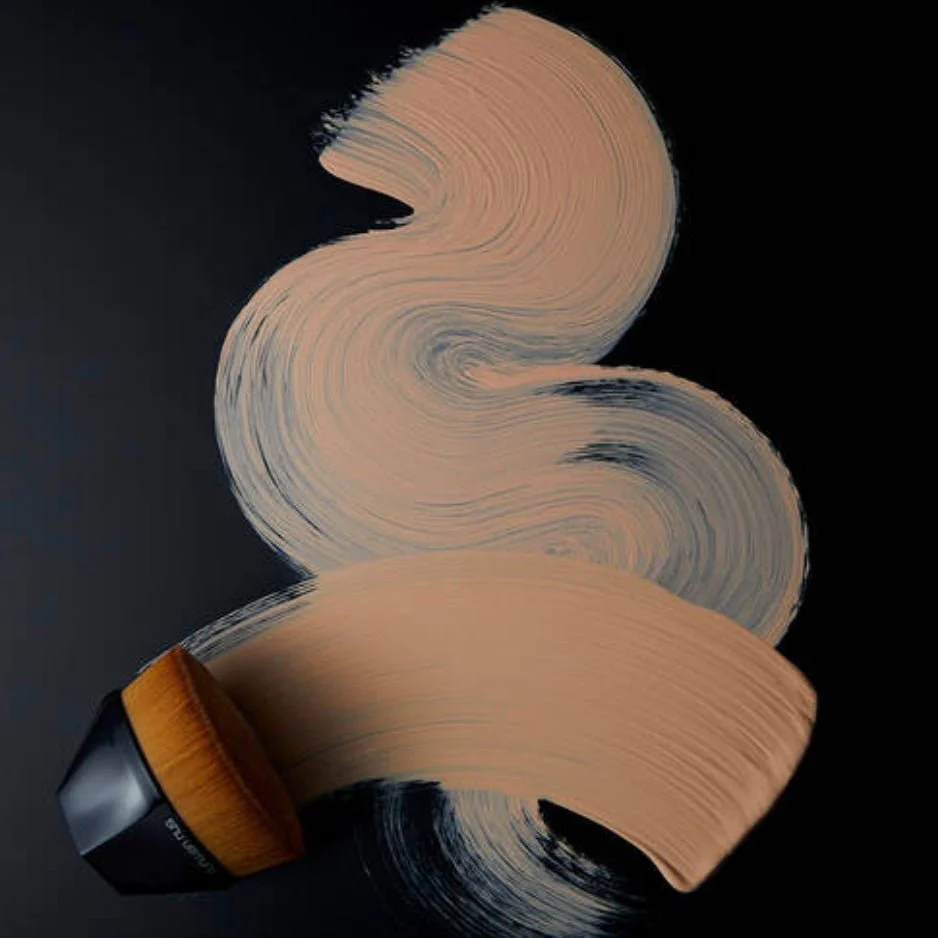Shu Uemura Petal 55 Foundation Brush - Image 3