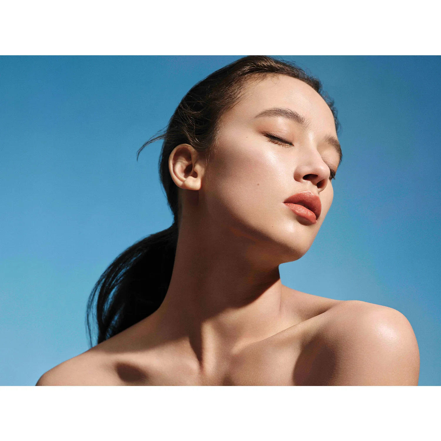 Suqqu Glow Setting Powder - Image 5