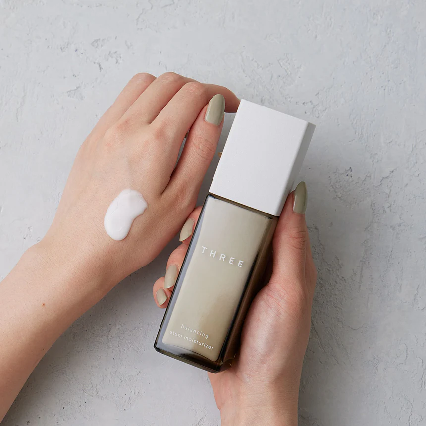 THREE Balancing Stem Moisturizer - Image 3