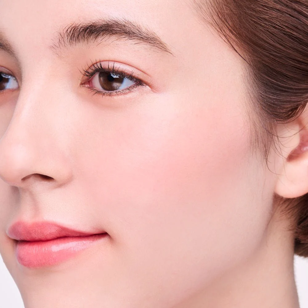 THREE Brow Away Blush Duo - Image 6