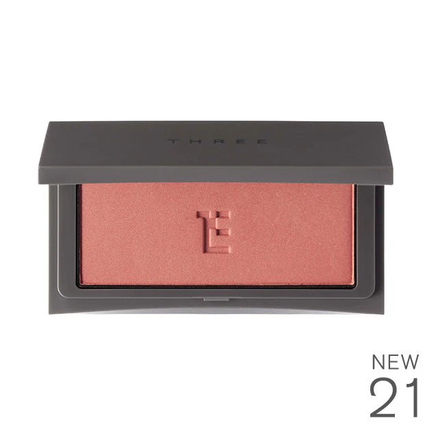 THREE Cheeky Chic Blush - Image 11