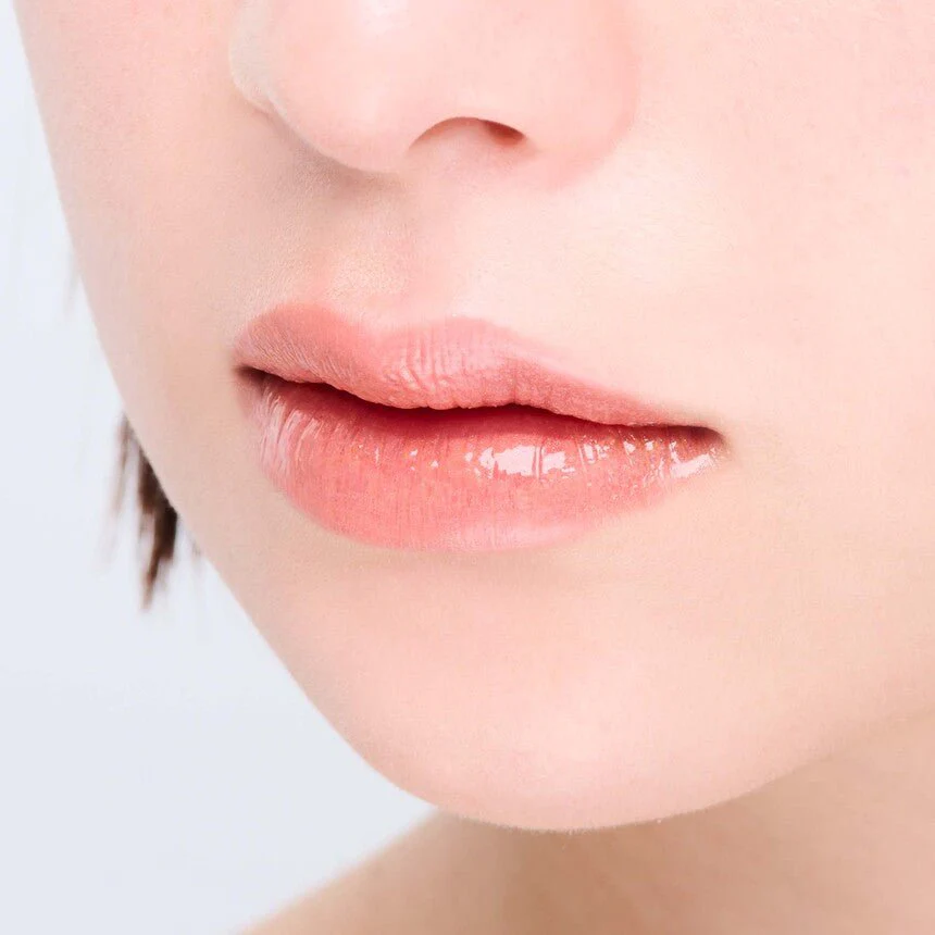 THREE Divine Lip Gem - Image 15