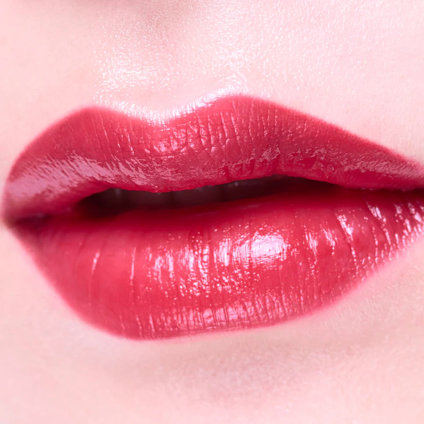 THREE Dream On Alluring Lip Stick - Image 18