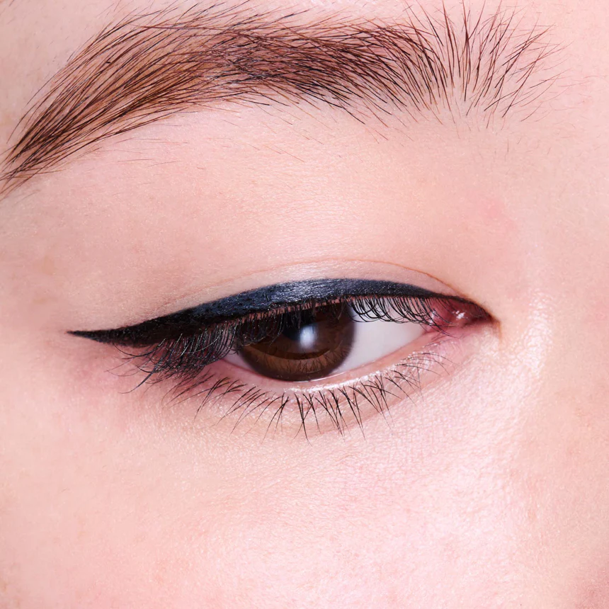 THREE Fun To Funky Liquid Eyeliner - Image 18
