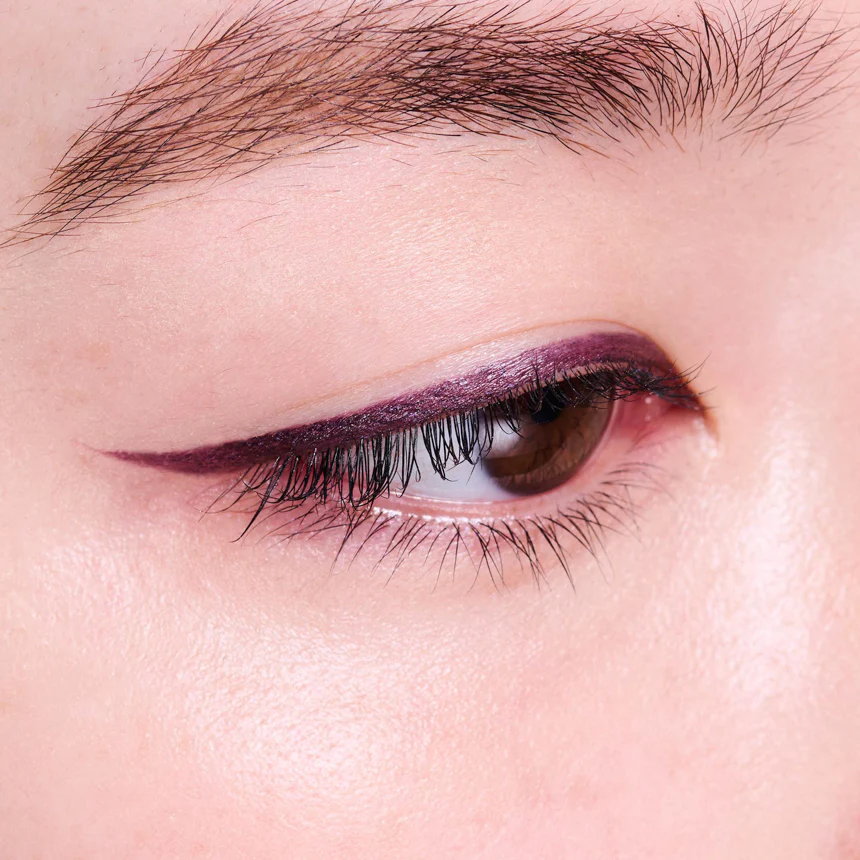 THREE Fun To Funky Liquid Eyeliner - Image 6