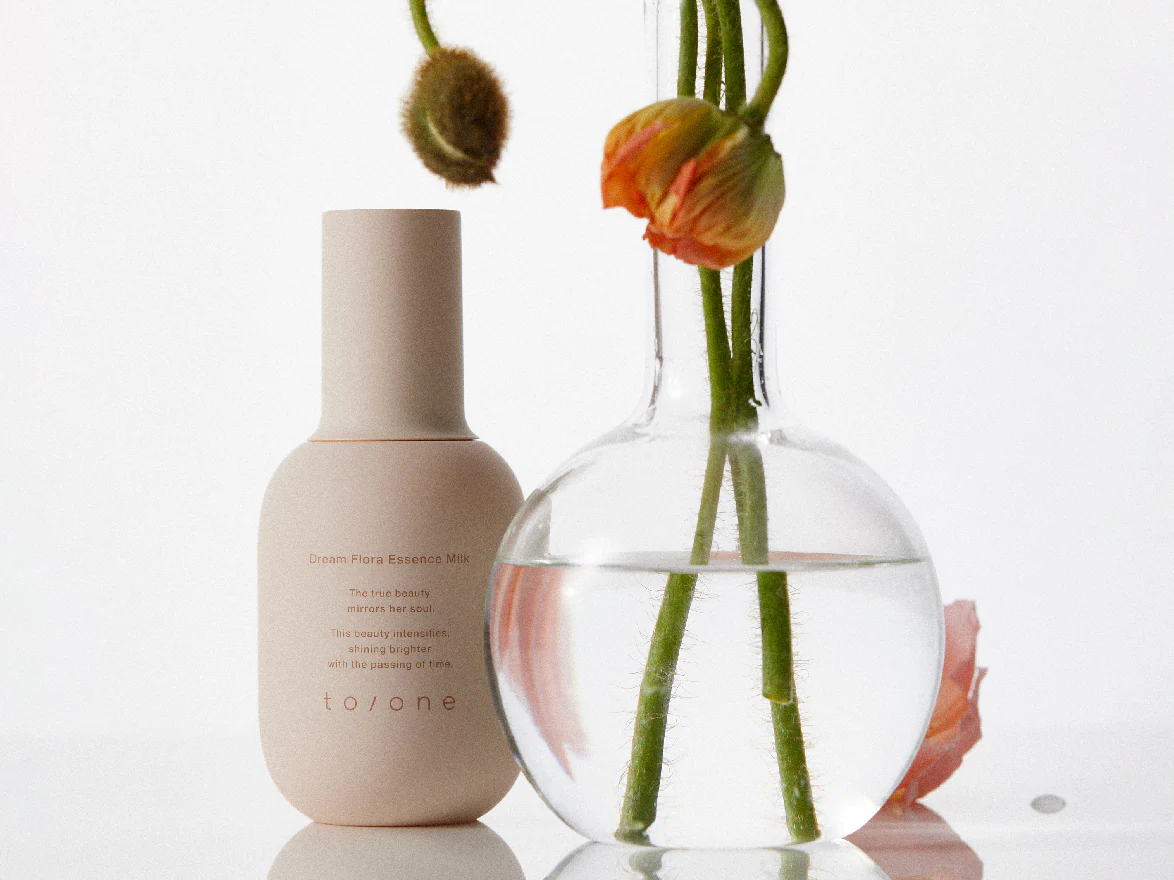 To/one Dream Flora Essence Milk Emulsion - Image 2