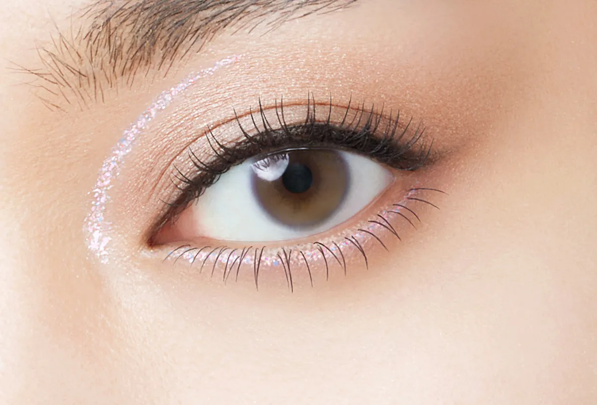 Visee 3D Glitter Eye Liquid - Image 11